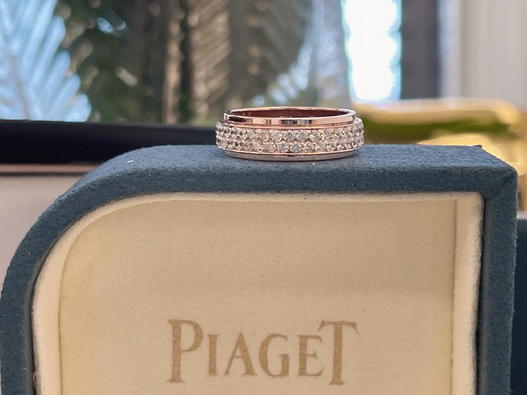 Nhẫn đính hôn kim cương của Piaget được tạo ra rất công phu