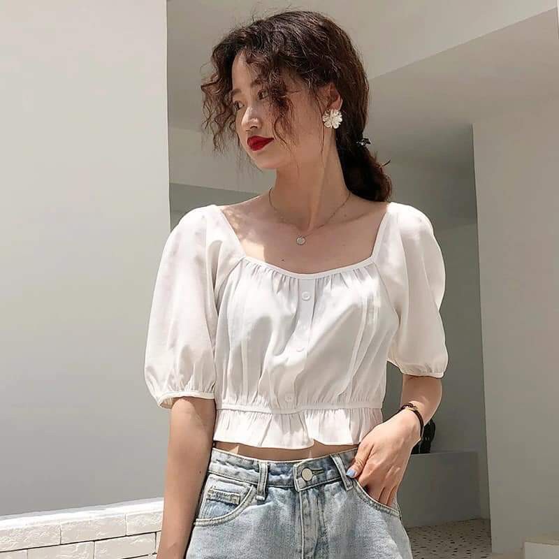 Áo croptop dạng cổ thuyền